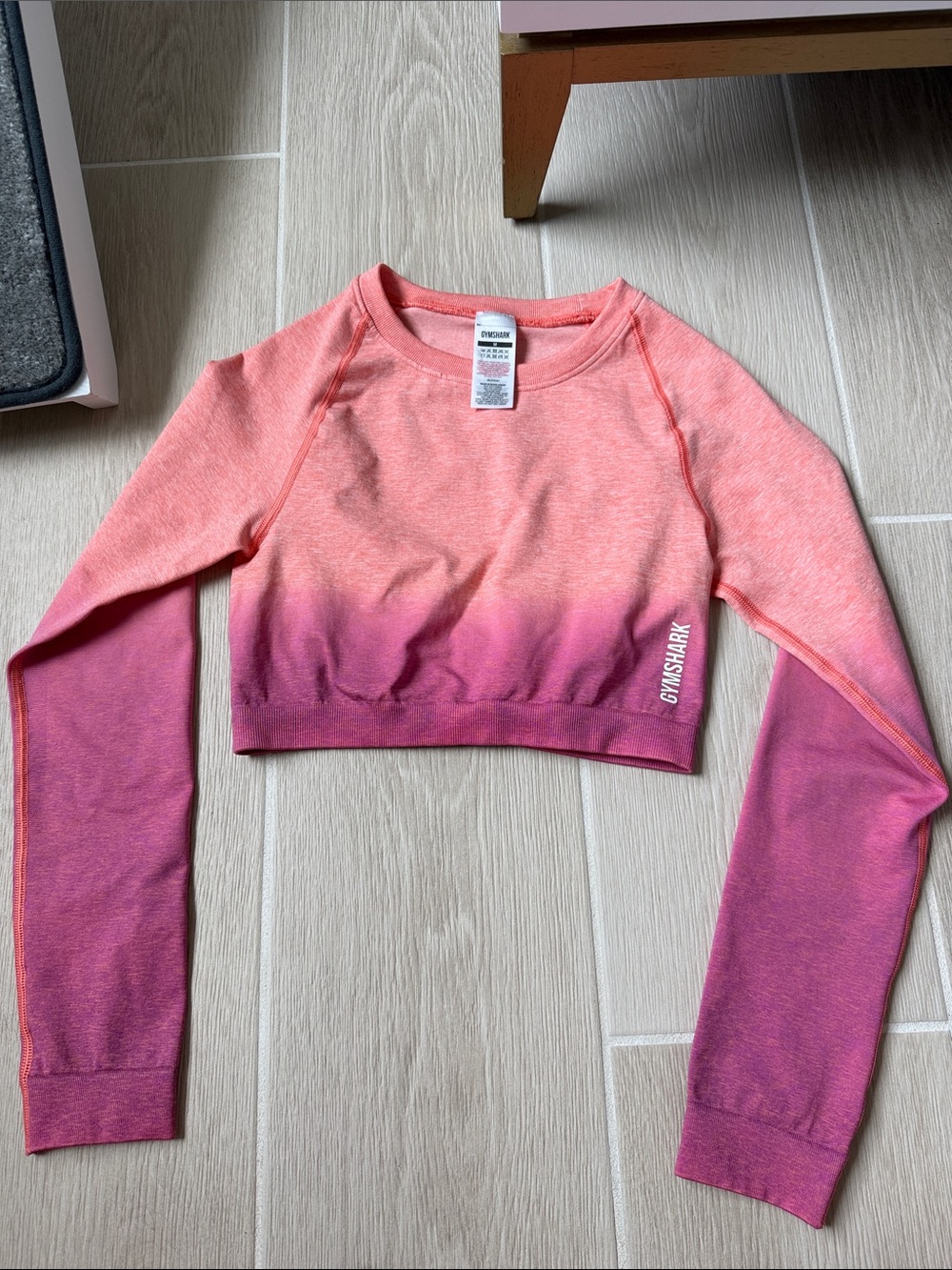 Gymshark Ombre Cropped Long Sleeve Top - Coral & Magenta